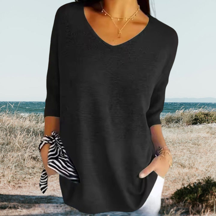 GIA | V-NECK TOP